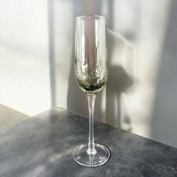 Pier 1 Smokey Black Crackle Glass Flute Drinking Glasses Set 2 Clear Bottom - Picture 2 of 13